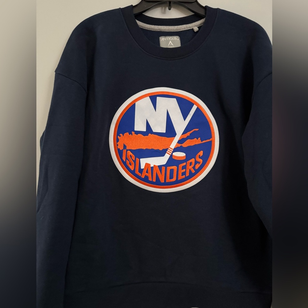 NY Islanders Embroidered Sweatshirt